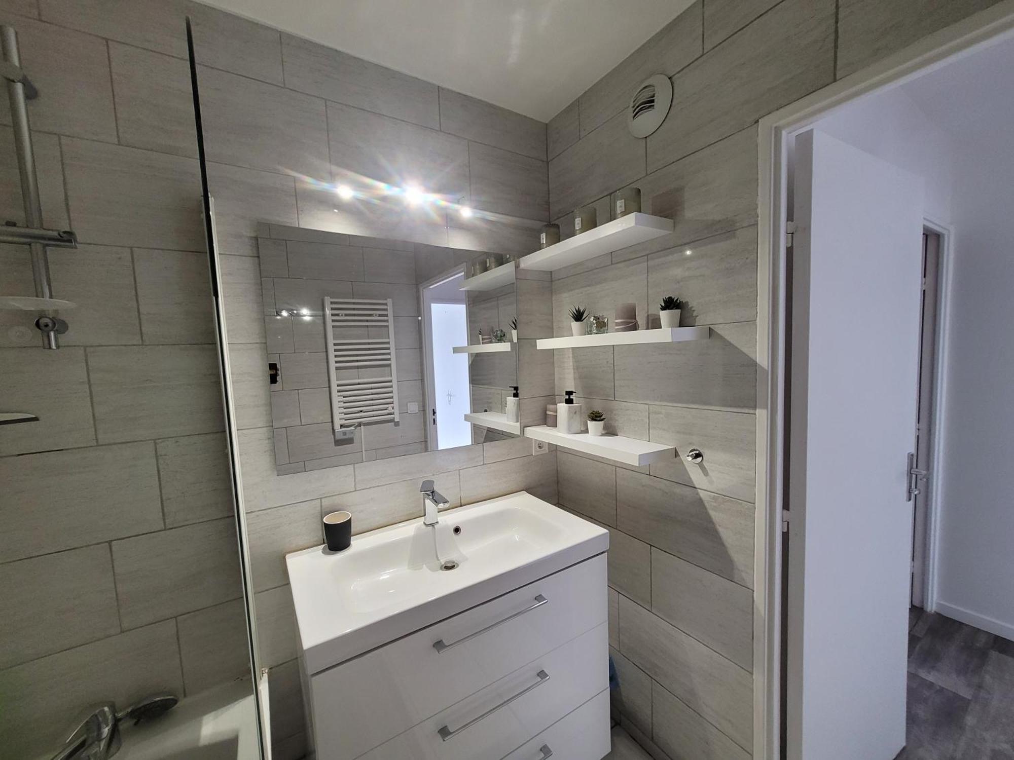 Parisian Retreat Pour 5 Personnes - 12 Min De Paris - Proche Gare Apartment Deuil-la-Barre ภายนอก รูปภาพ