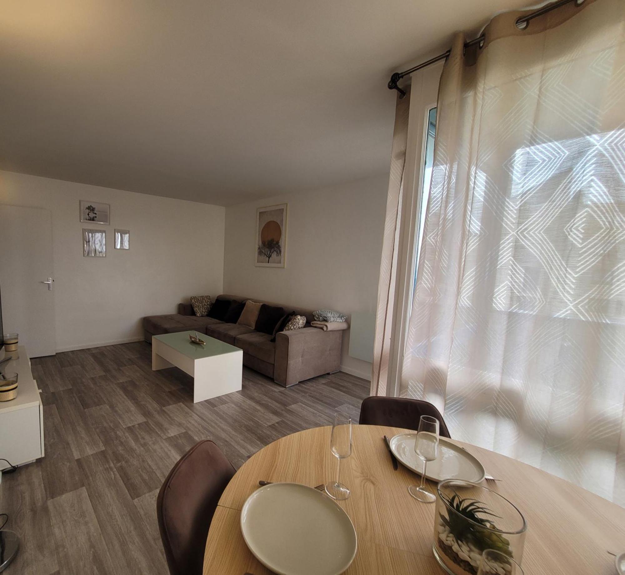 Parisian Retreat Pour 5 Personnes - 12 Min De Paris - Proche Gare Apartment Deuil-la-Barre ภายนอก รูปภาพ